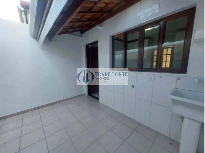 Imagem Maravilhosa casa em condomínio 113m² 2 dorm 2 banheiros 2 vagas, no Butantã
