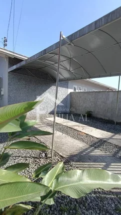 Imagem CASA DE LAJE COM PISCINA NO VILA NOVA