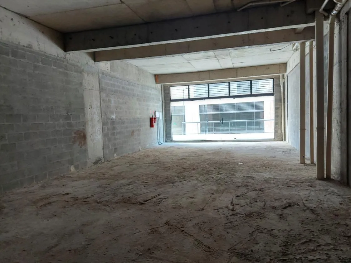 Imagem SALA COMERCIAL NO PORTAL DE VINHEDO - PINHEIRINHO