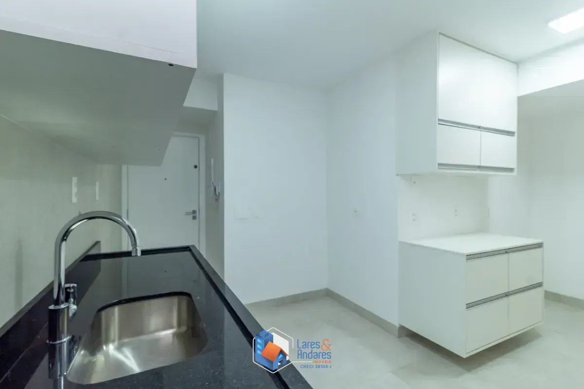 Imagem Apartamento para venda em Moema com 3 quartos, sendo 1 suíte, 112m²
