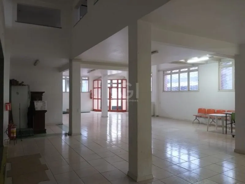 Imagem Loja para Locação na av crsitóvao prox total - 600m²,