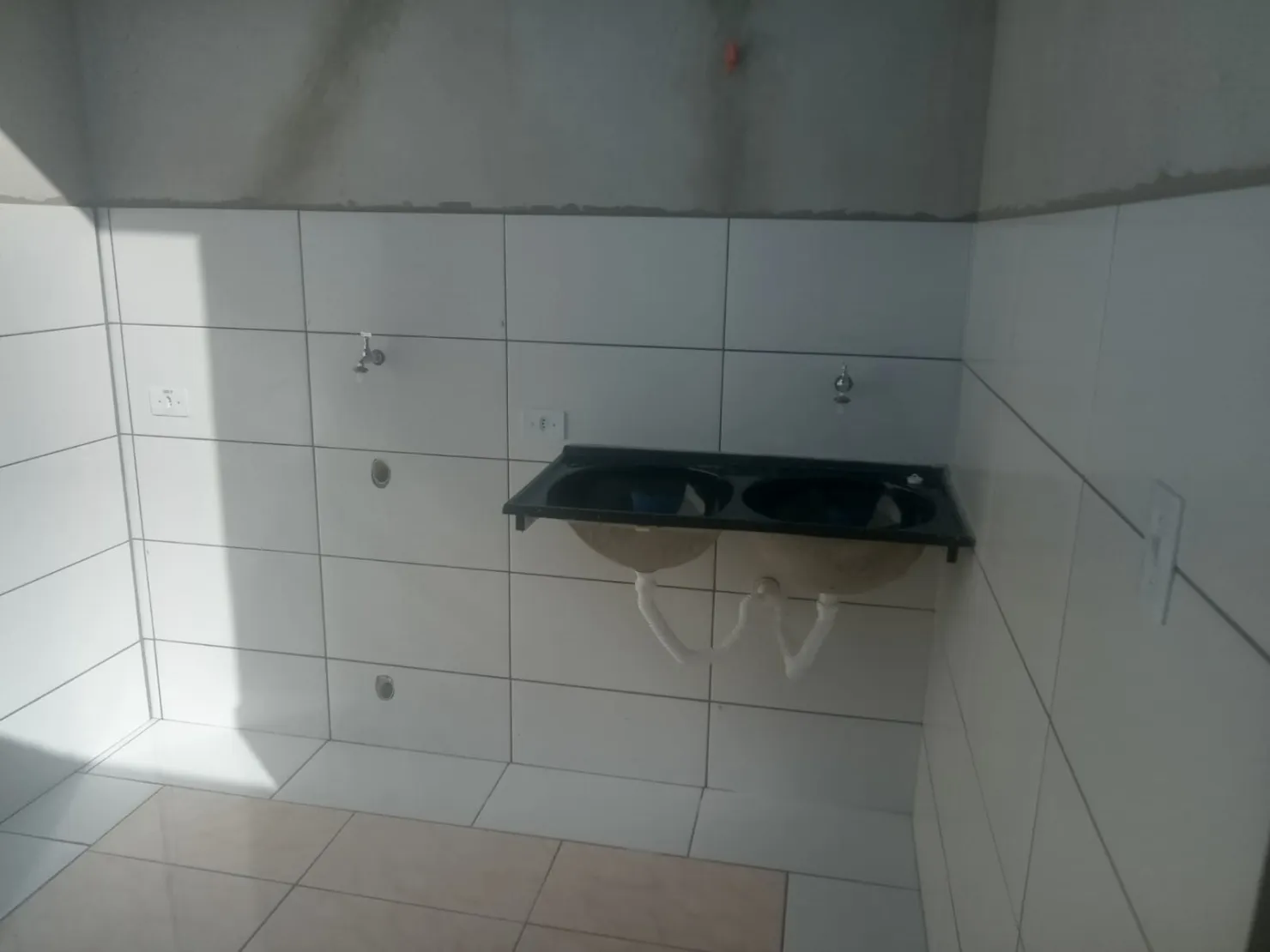 Imagem Casa à venda 2 Quartos, 1 Suite, 1 Vaga, 125M², Residencial e Comercial Portal dos Eucaliptos, Pindamonhangaba - SP