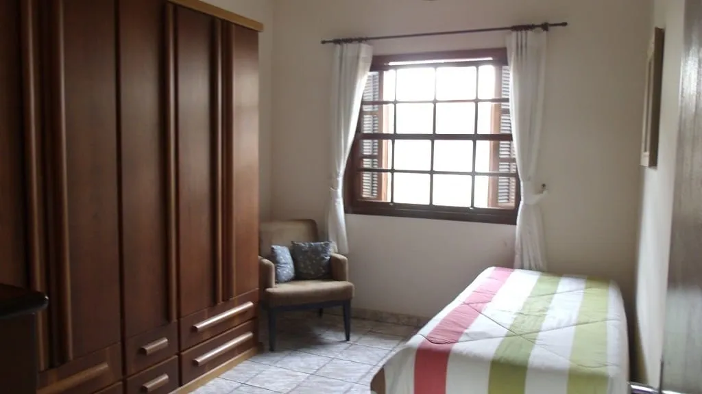 Imagem Casa à venda 4 Quartos, 1 Suite, 4 Vagas, 700M², Alto do Cardoso, Pindamonhangaba - SP