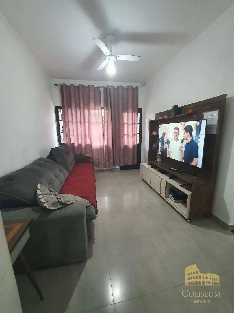 Imagem Casa com 2 dormitórios à venda, 70 m² por R$ 650.000,00 - Maracanã - Praia Grande/SP