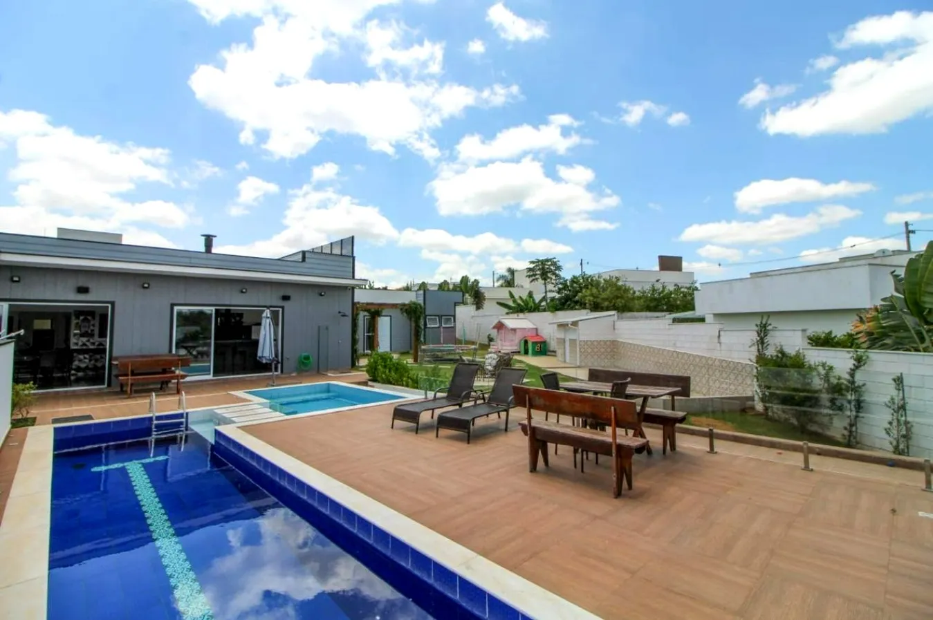 Imagem Casa Alto Padrão para Venda no Condomínio Jardim Solar do Bosque