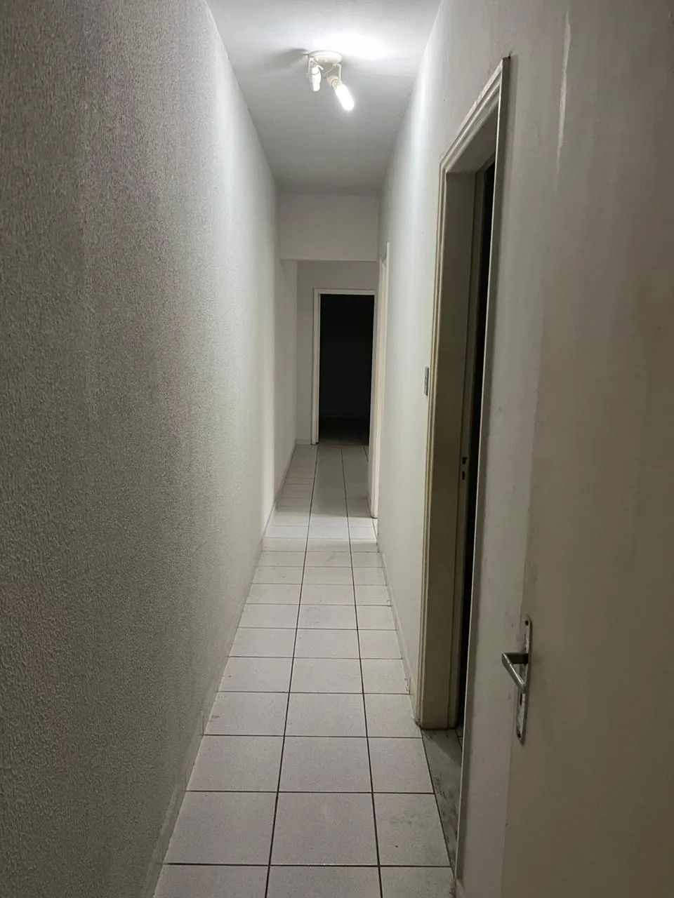 Imagem Imóvel Comercial no Centro de Sorocaba com 5 Salas e Varanda