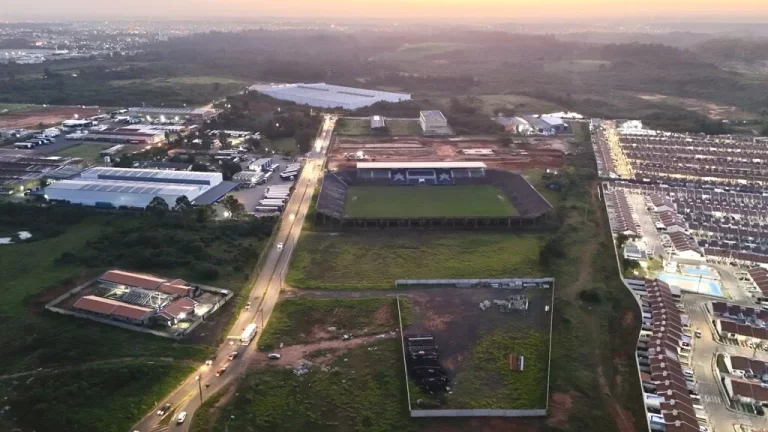 Imagem Terreno/Lote Residencial para venda no bairro Distrito Industrial em Cachoeirinha