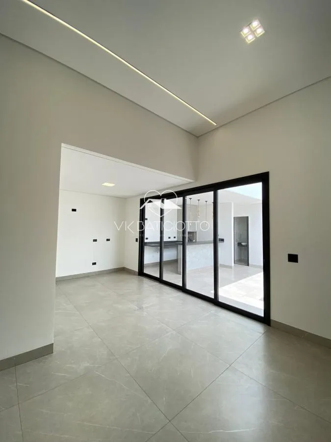 Imagem Casa para Venda em Maringá / PR no bairro Jardim Munique