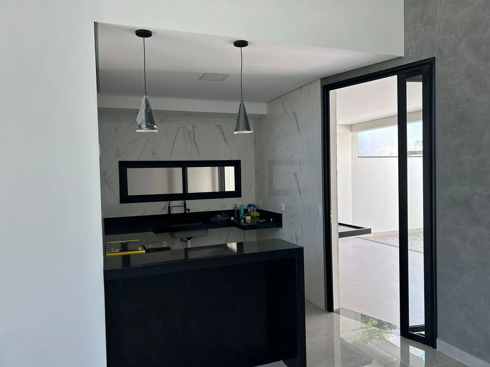 Imagem Casa a Venda com 3 Dormitórios no Condomínio Golden Sigma