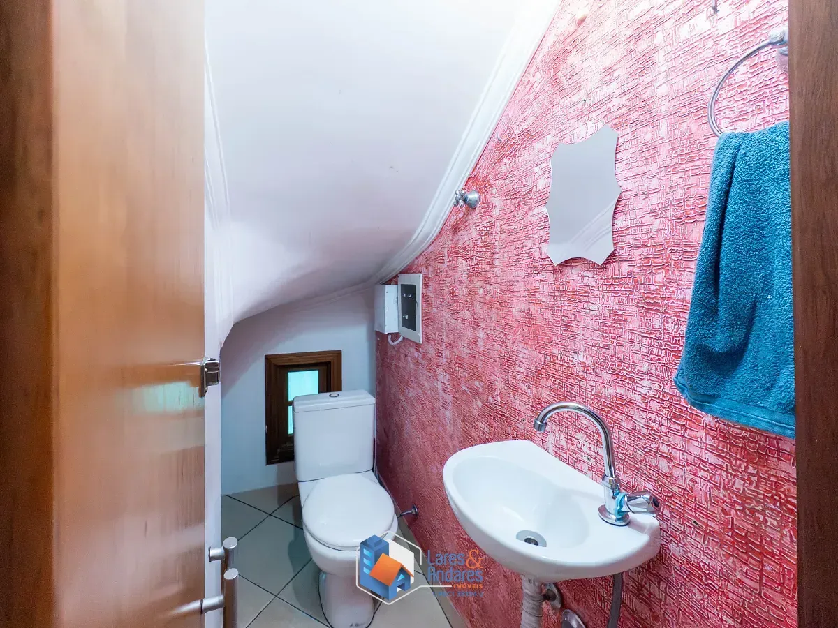 Imagem Casa para venda em Vila Marari com 3 quartos, sendo 1 suíte, 168m²