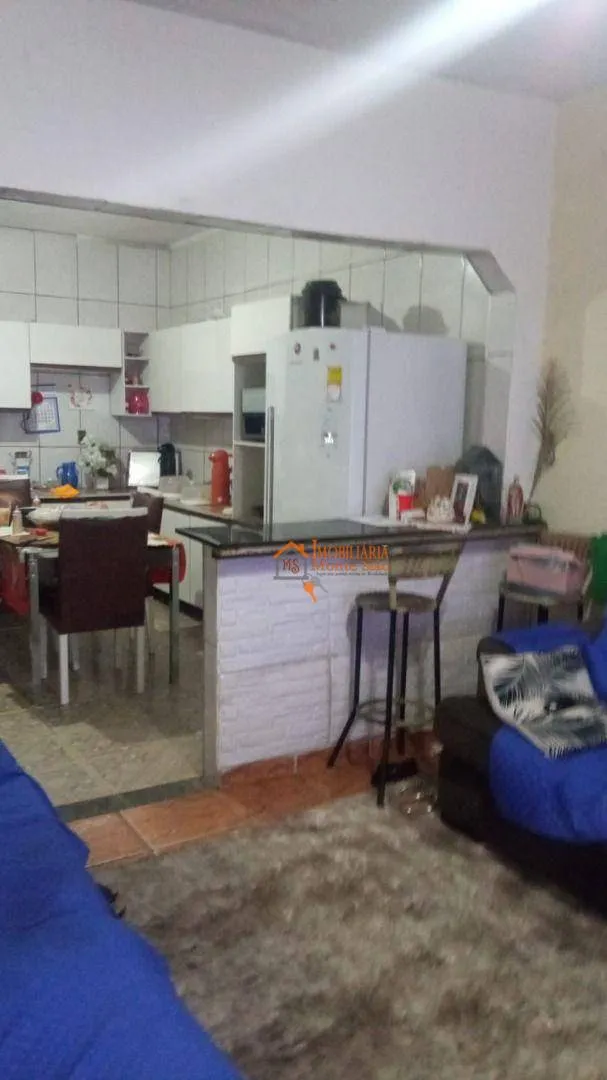 Imagem Casa à venda, 226 m² por R$ 349.800,00 - Jardim Presidente Dutra - Guarulhos/SP