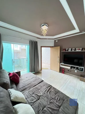 Imagem Casa com (02) dormitórios à venda, 212 m² por R$ 640.000