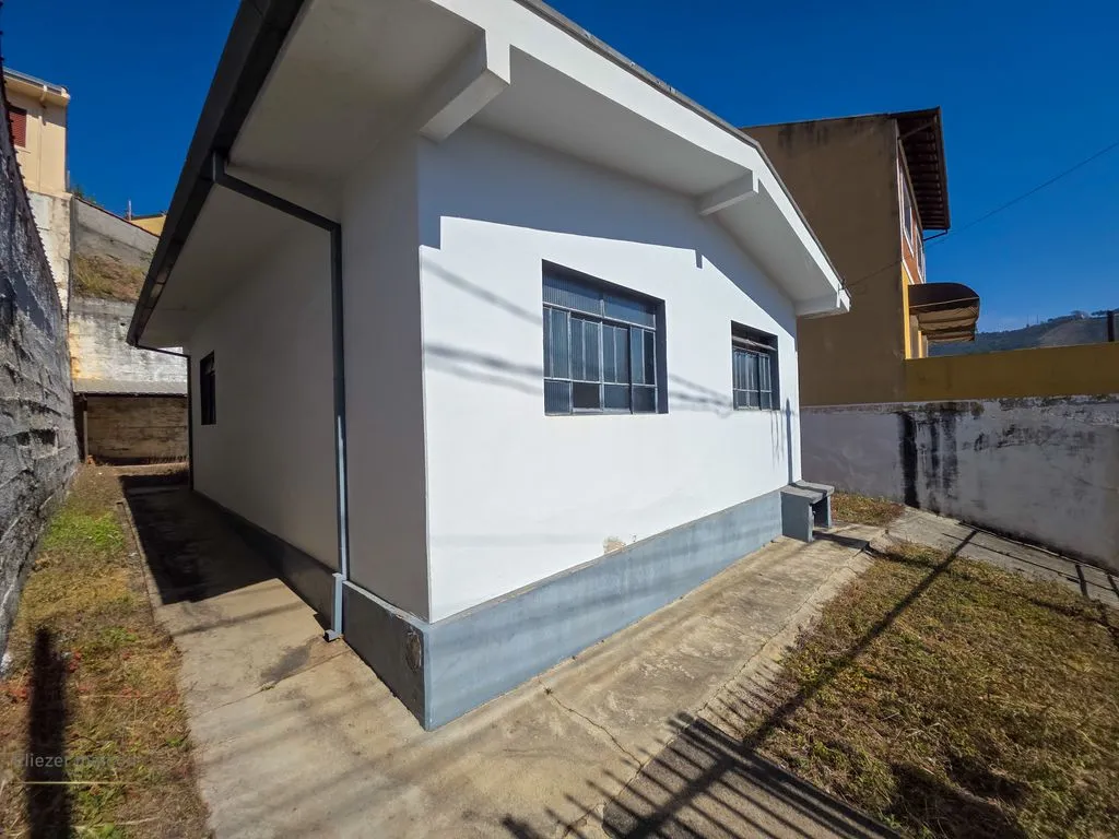 Imagem Casa com 2 quartos a venda no bairro Jardim São Paulo em Poços de Caldas - MG
