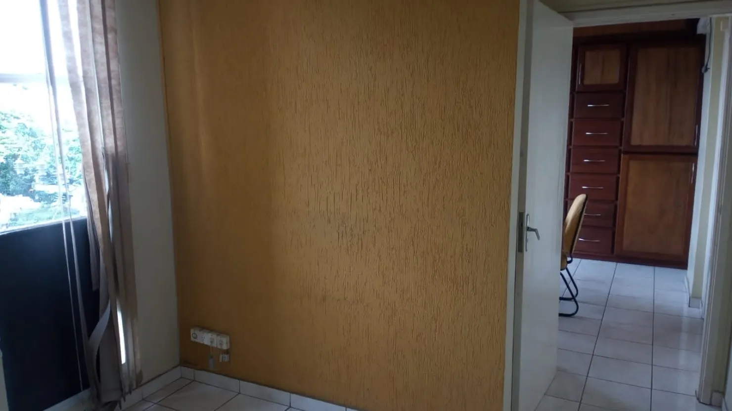 Foto do imóvel Comercial à venda Centro, Pindamonhangaba - SP | Edifício Raphael Muassab