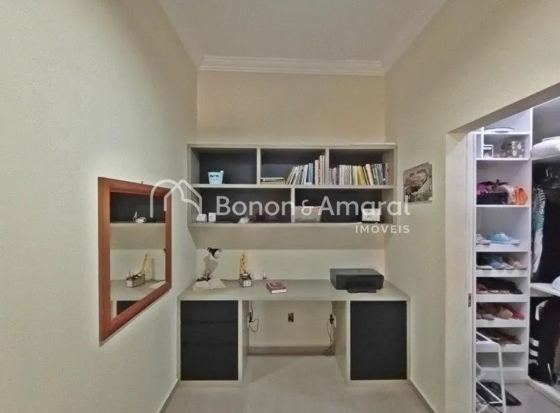 Imagem Casa de Campo à Venda - Condomínio Clube de Campo Valinhos/SP