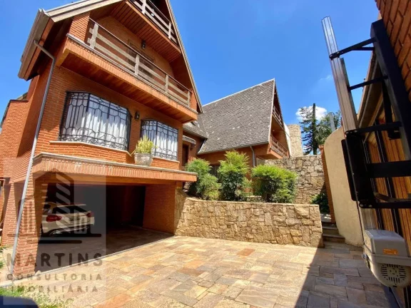 Imagem Excelente Casa Luxuosa no Bairro Campestre.