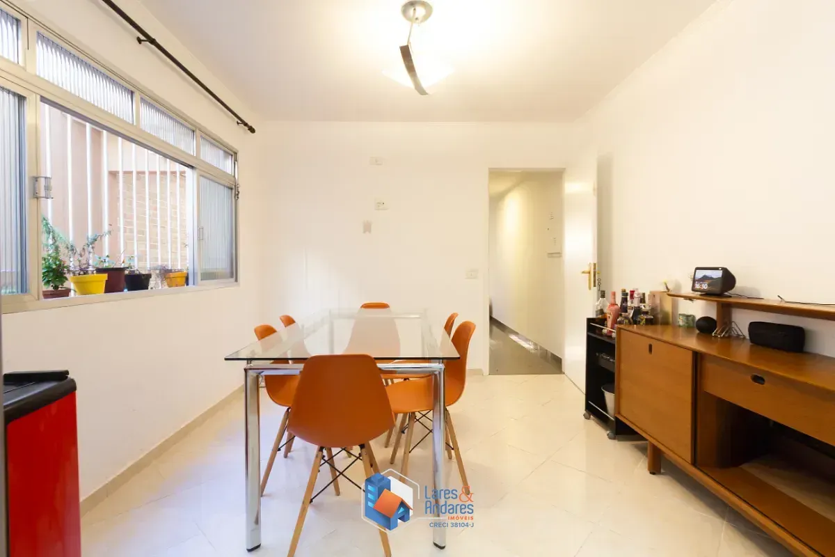 Imagem Sobrado para venda em Vila Madalena com 3 quartos, sendo 1 suíte, 168m²
