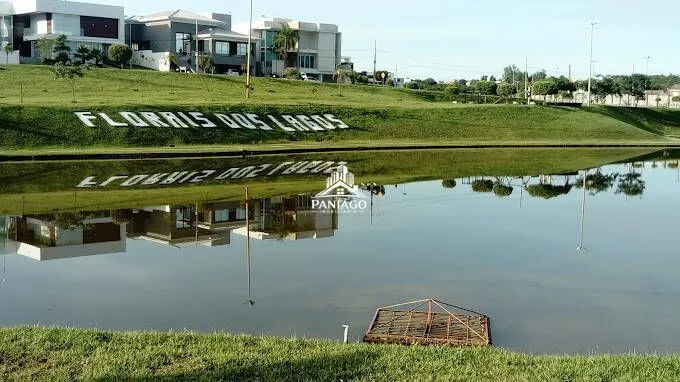 Imagem Lote de Esquina à Venda no Condomínio Florais dos Lagos em Cuiabá/MT