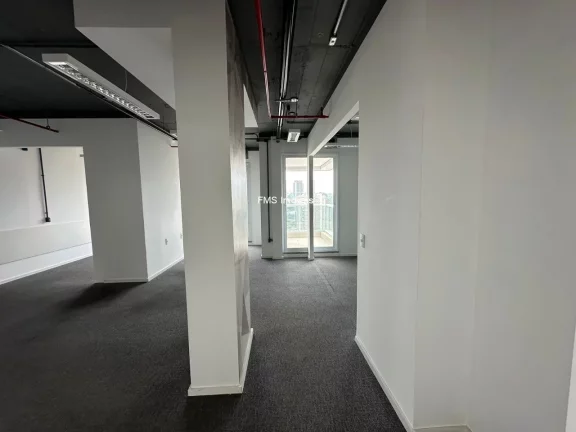 Imagem Conjunto Comercial para Locação na Vila Cordeiro de 220m²