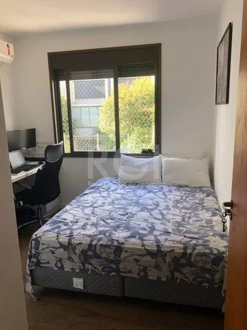 Imagem Apartamento para Venda - 82m², 2 dormitórios, sendo 1 suites, 2 vagas - Petrópolis