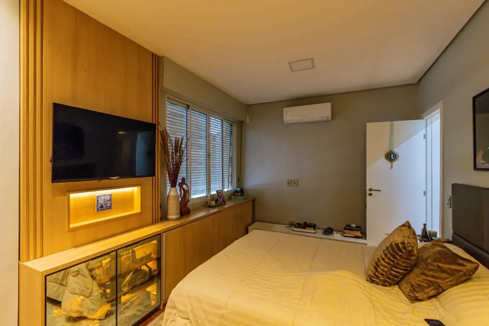 Imagem Apartamento com 2 Quartos à Venda, 100 m² em Jardim Paulista - São Paulo