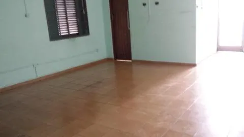 Imagem VENDA DE PRÉDIO COMERCIAL NO CENTRO DE SANTA ISABEL com +- 800m² COM 1 Loja Térrea com +- 200m² (alugada já gerado renda). CONSULTE-NOS.