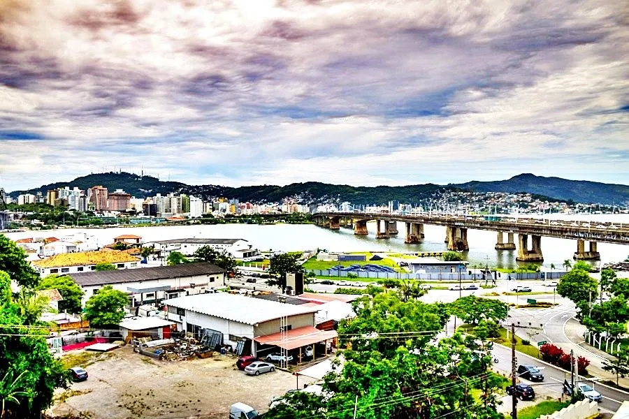 Imagem Apartamento à venda com 3 quartos 1 suíte, 81m² em Estreito Florianópolis