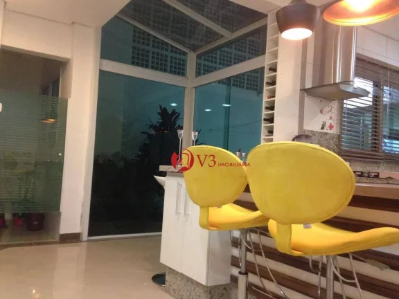 Imagem Sobrado com 3 dormitórios à venda, 250 m por R$ 1.100.000,00 - Parque São Jorge - São Paulo/SP