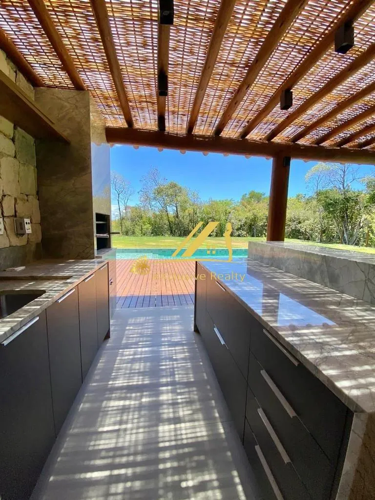 Imagem Casa RESIDENCIAL em Mata de São João - Bahia,