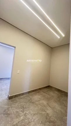 Imagem VENDE-SE LINDA CASA JARDIM ADELINHA