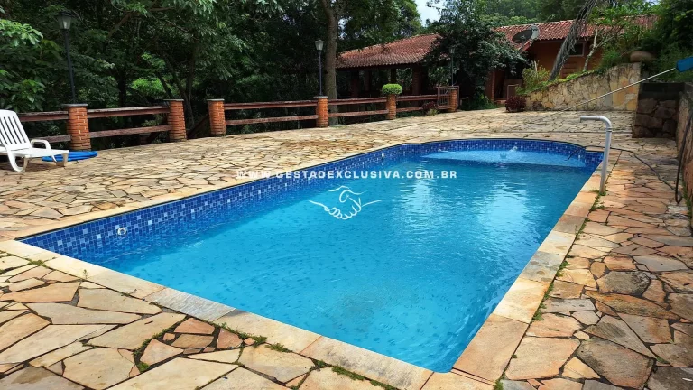 Imagem CHÁCARA FUNDO PARA O LAGO, 4 DORM PISCINA CAMPO POMAR MORUNGABA/SP