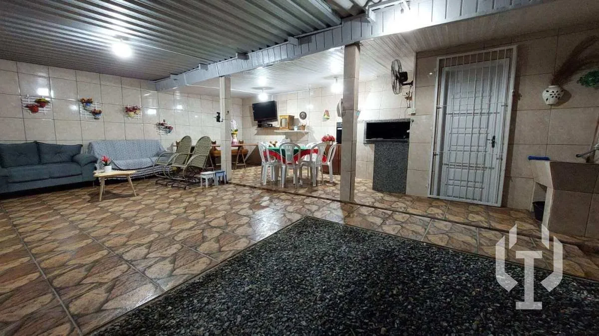Imagem Casa à venda, com 5 quartos, 308m2