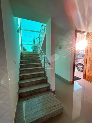Imagem CASA NO CONDOMINIO ALPHAVILLE JACUHY, 3 QUARTOS