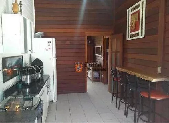 Imagem Casa com 4 dormitórios à venda, 180 m² por R$ 1.025.000,00 - Enseada - Ubatuba/SP