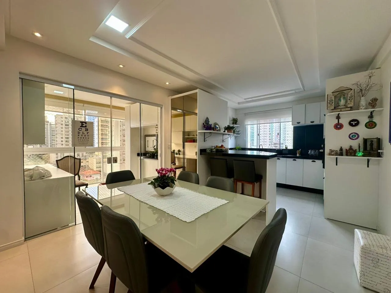 Imagem Apartamento à venda com 128m2 por R$ 1.590.000,00