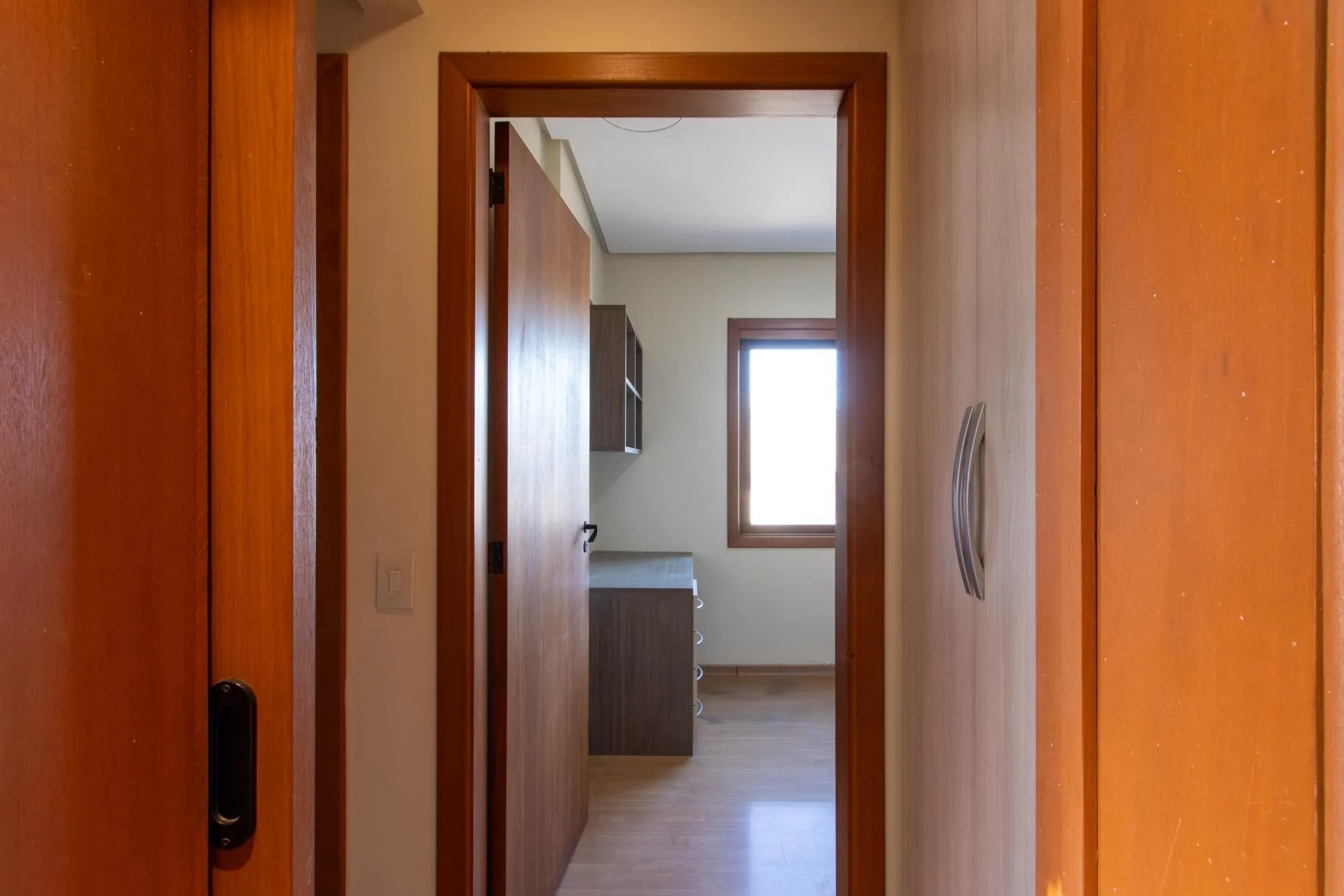 Imagem COBERTURA 2 QUARTOS, 2 VAGAS INDIVIDUAIS ESCRITURADAS, ELEVADOR - BAIRRO SANTO ANTONIO
