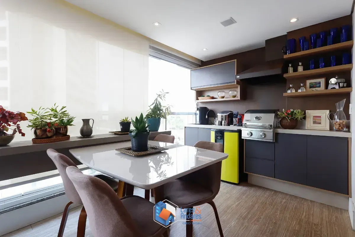 Imagem Apartamento para venda em Vila Anastácio com 3 quartos, sendo 3 suítes, 157m²