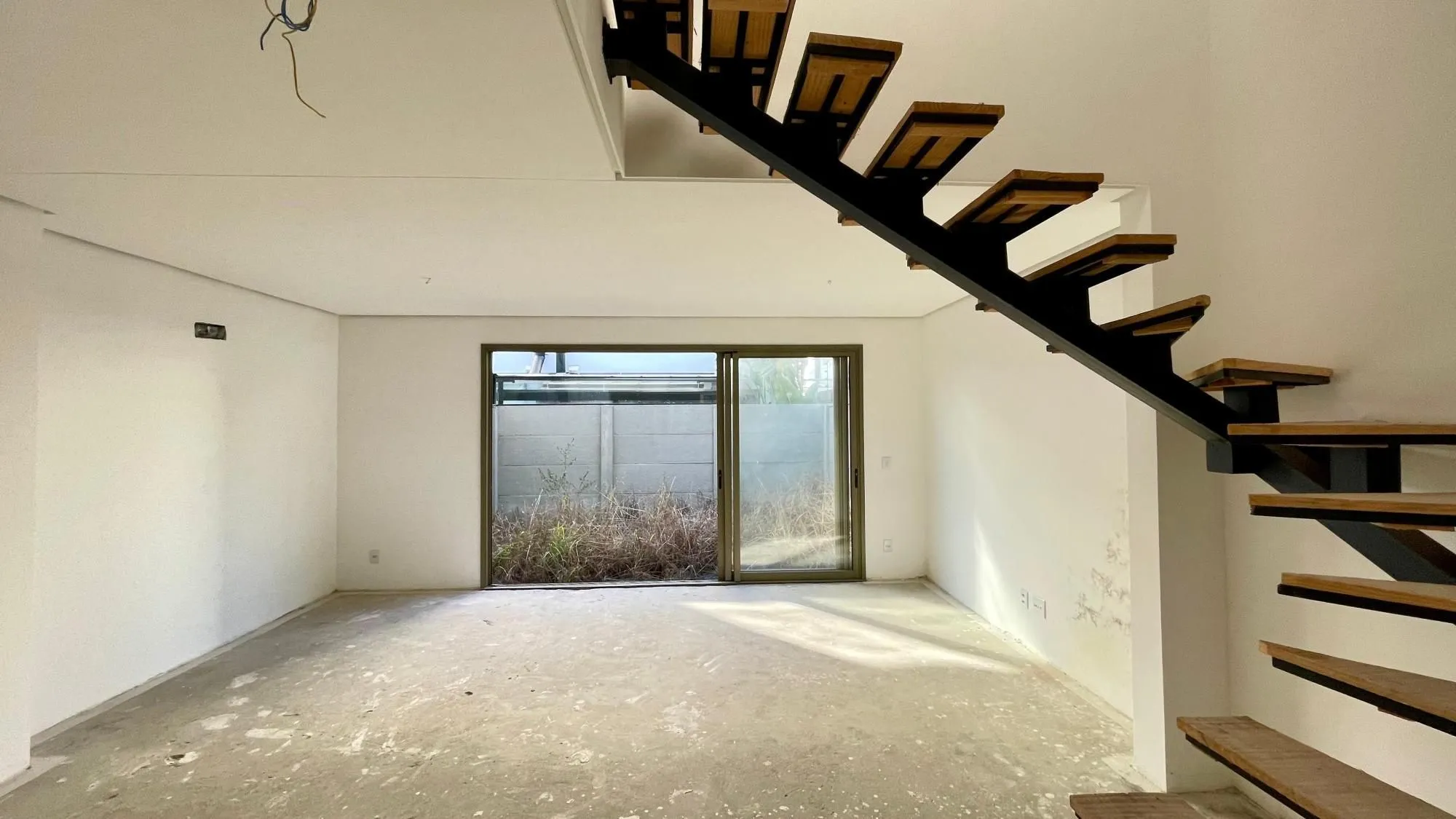 Imagem Casa em Condomínio com Terraço e Lazer Completo