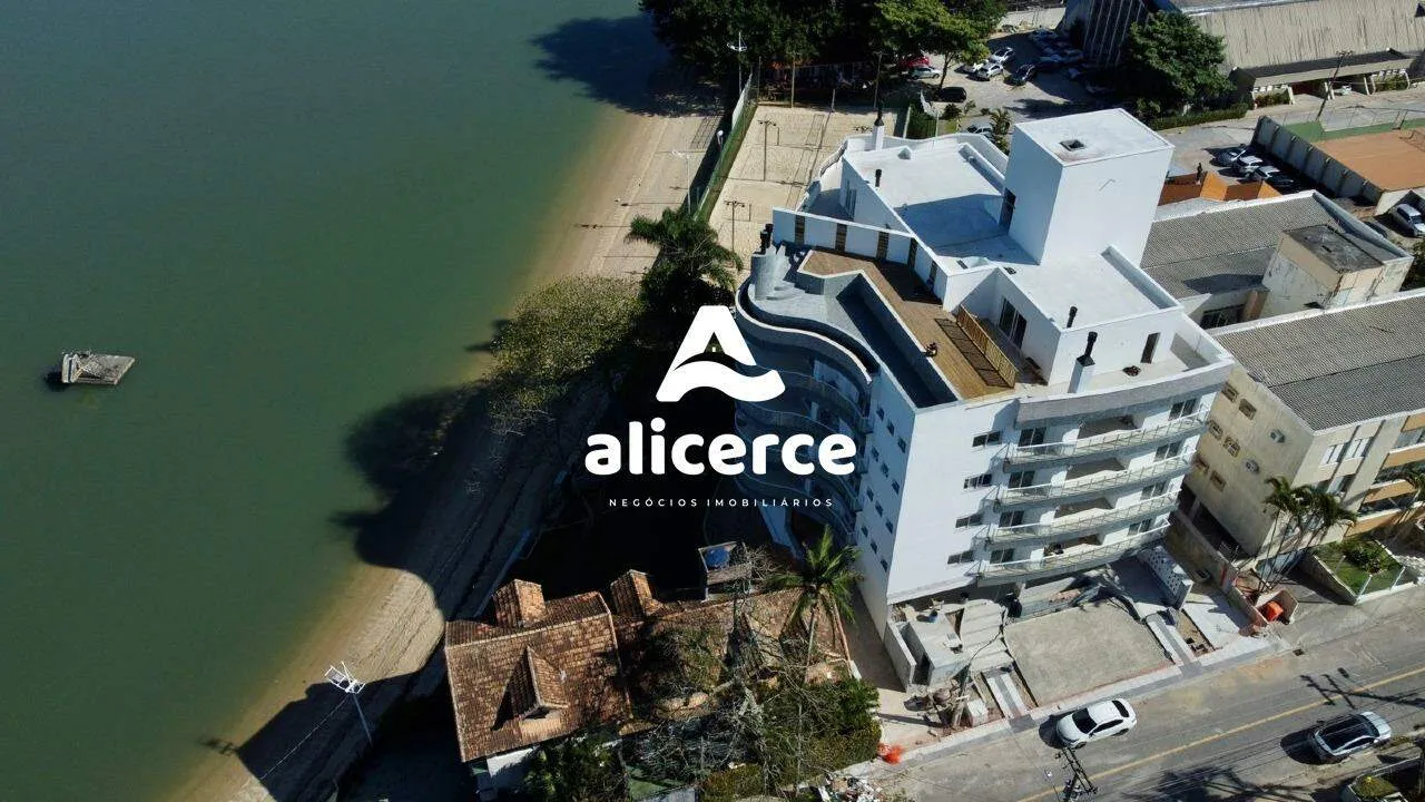 Imagem Cobertura à venda com 4 quartos 4 suítes, 221m² em Coqueiros Florianópolis