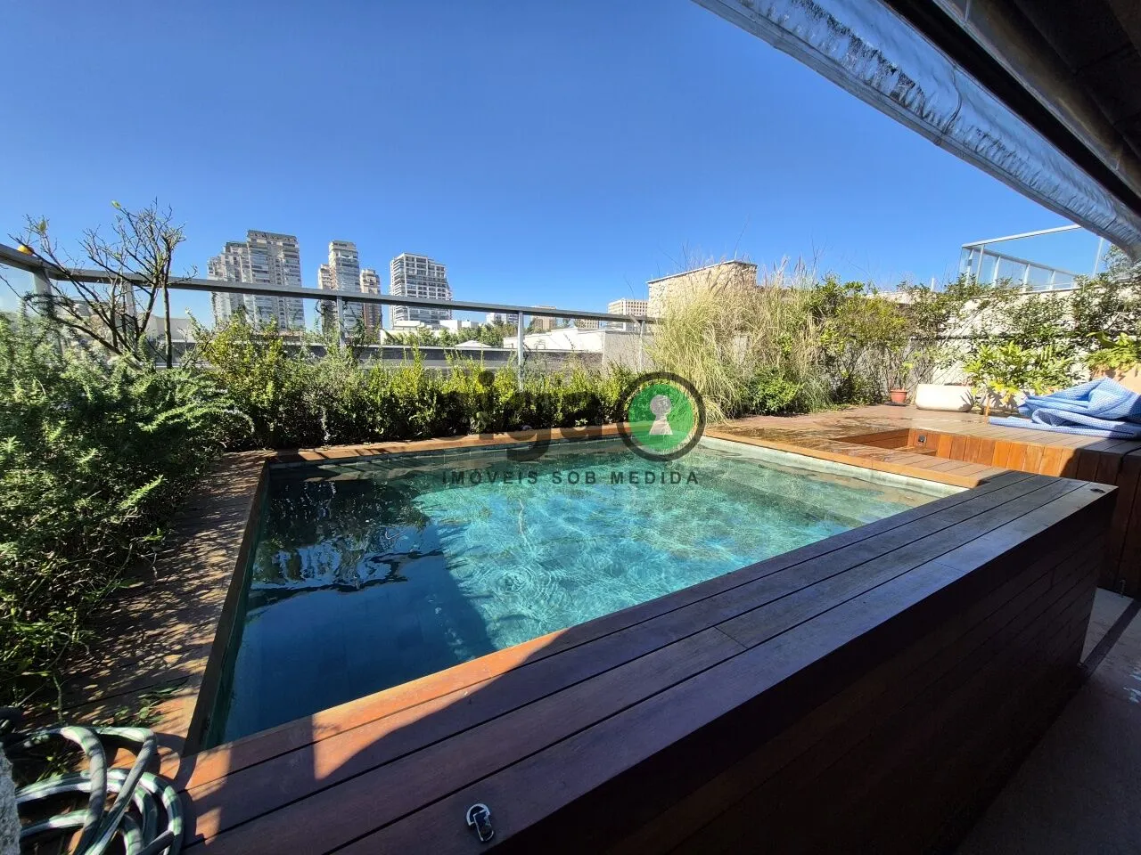 Imagem Casa em Condomínio a venda no Cidade Jardim com 5 quartos