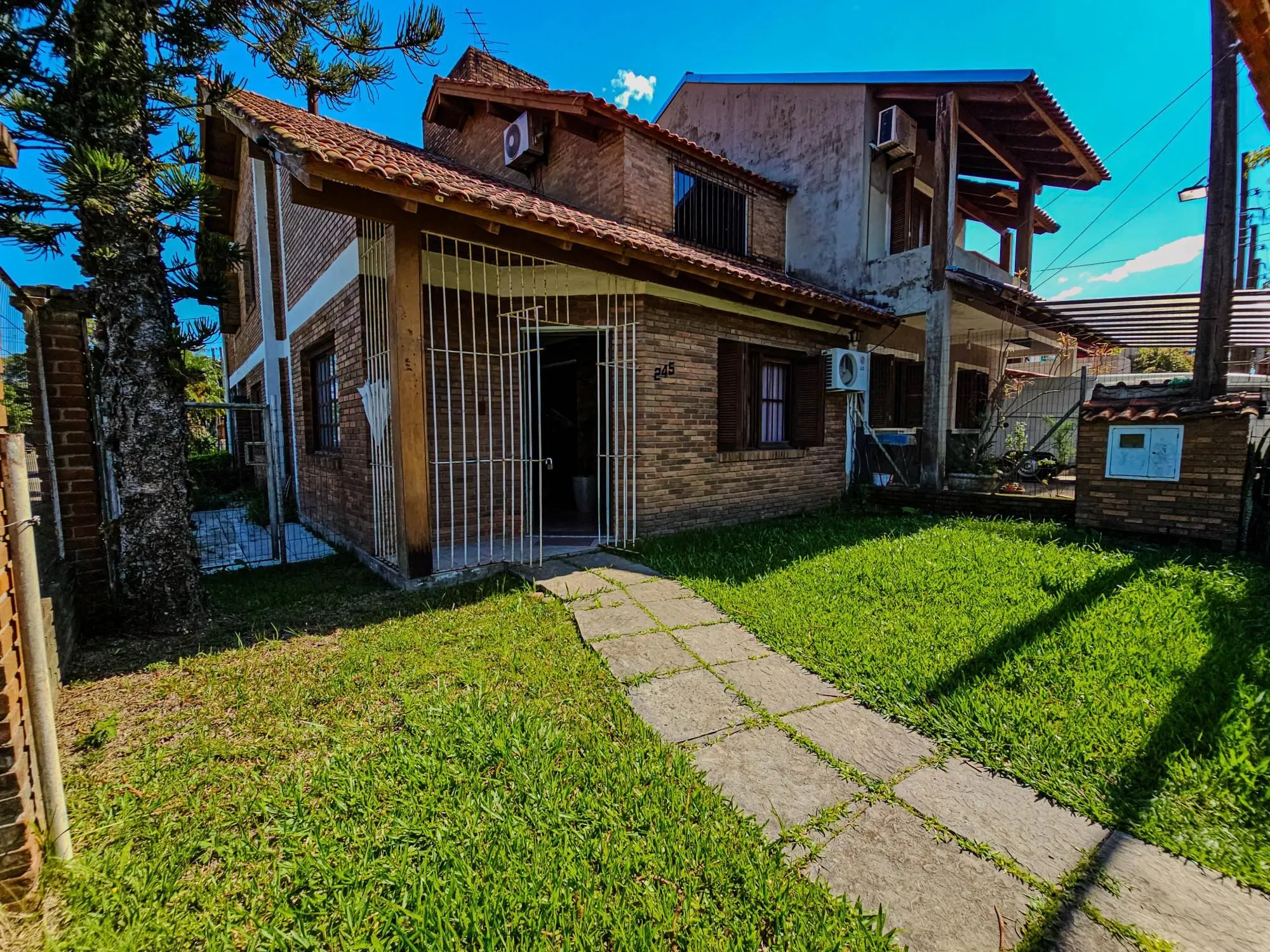 Imagem Casa Espetacular na Hípica
