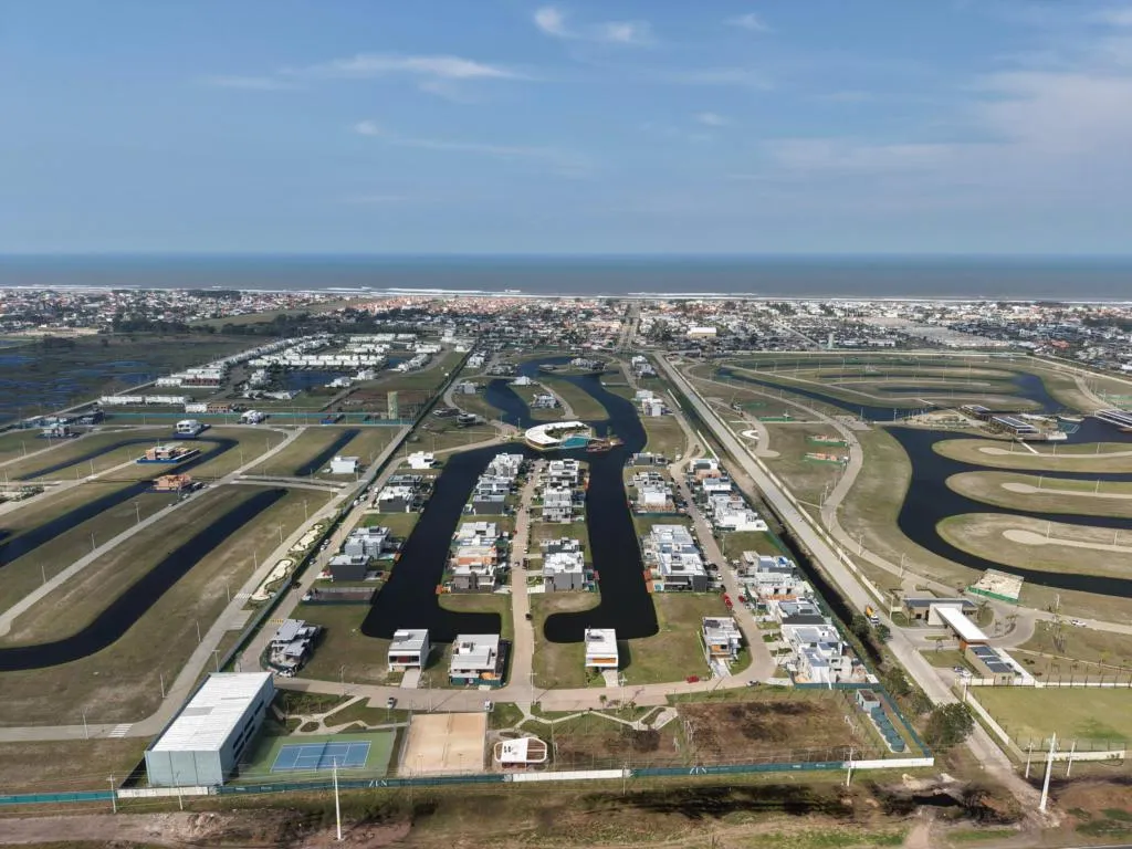 Imagem Terreno em Condomínio - Bairro --