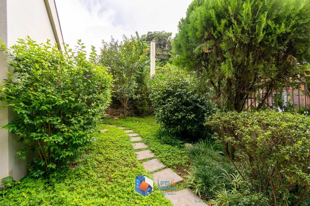 Imagem Casa para venda em Alto de Pinheiros com 4 quartos, sendo 4 suítes, 495m²