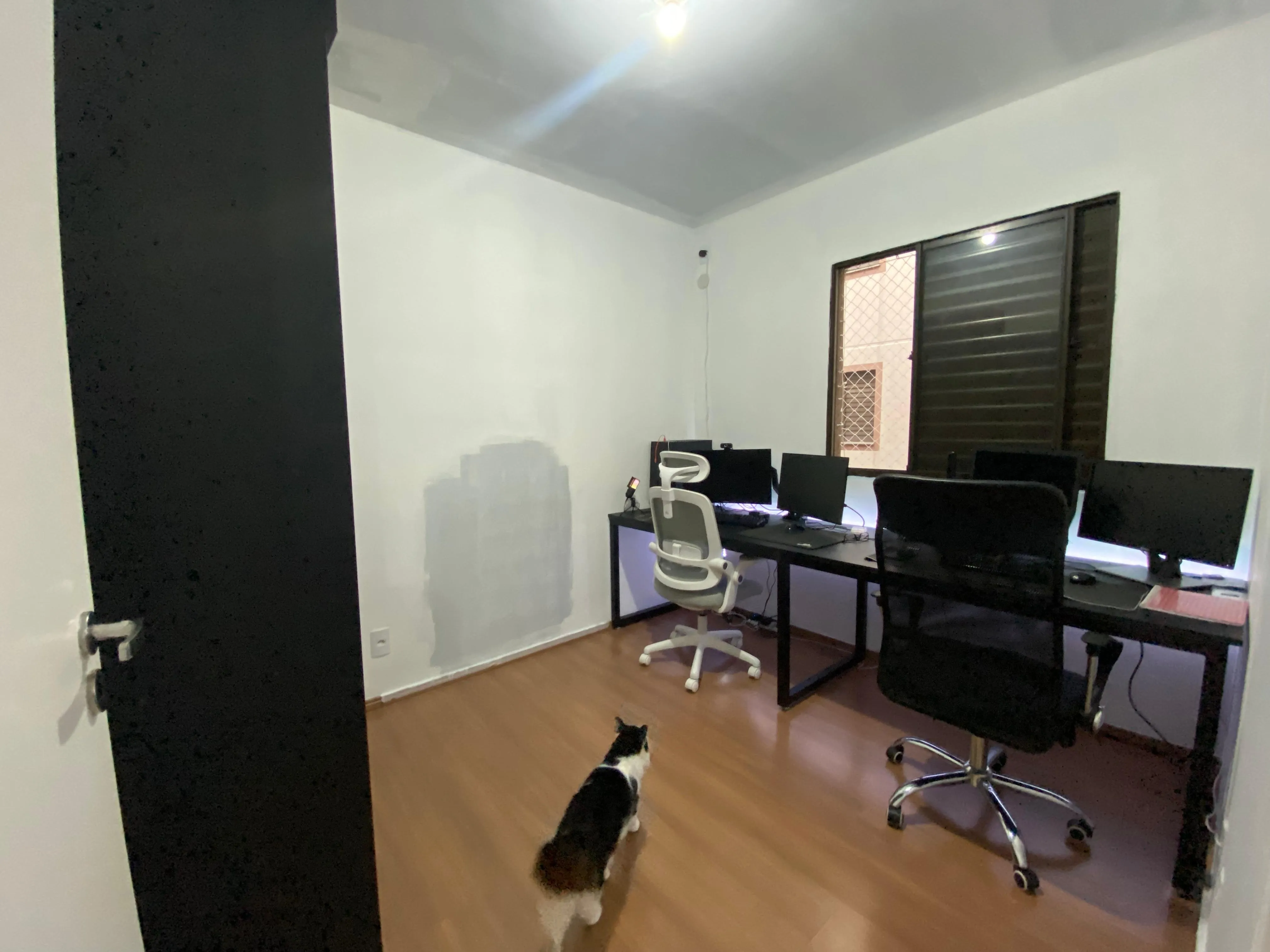 Imagem "Apartamento de 2 Dormitórios no Condomínio Lar Londres - Conforto e Lazer no Centro de Votorantim"