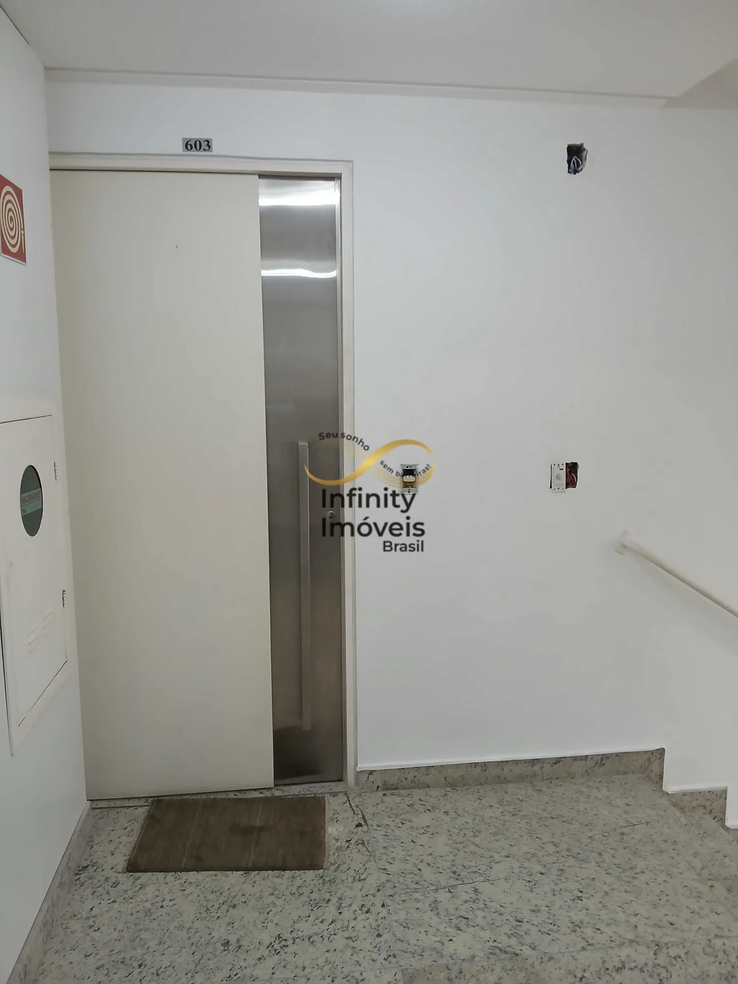 Imagem Apartamento Loft em Lourdes, Belo Horizonte/MG