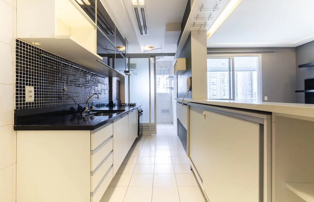 Imagem Apartamento para venda e locação em Vila Anastácio com 3 quartos, sendo 1 suíte, 87m2