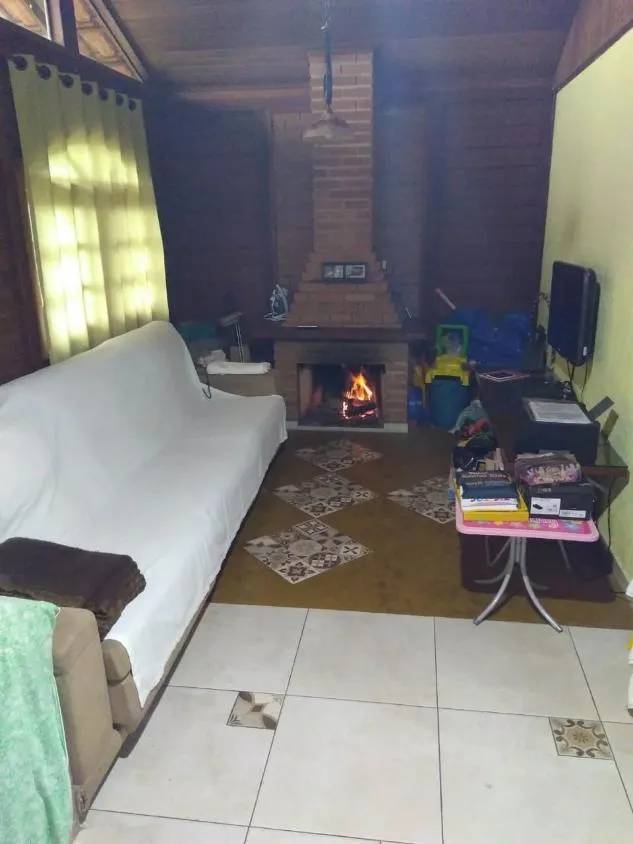 Imagem CASA AVARANDADA- PARQUE SUIÇA-CAIEIRAS