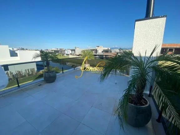 Imagem Sobrado novo Condomínio Próximo a infra e a Lagoa com 4 suites