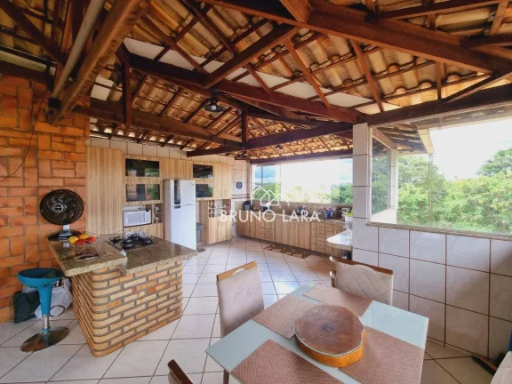 Imagem Casa á venda em Igarapé, bairro Lago Azul.