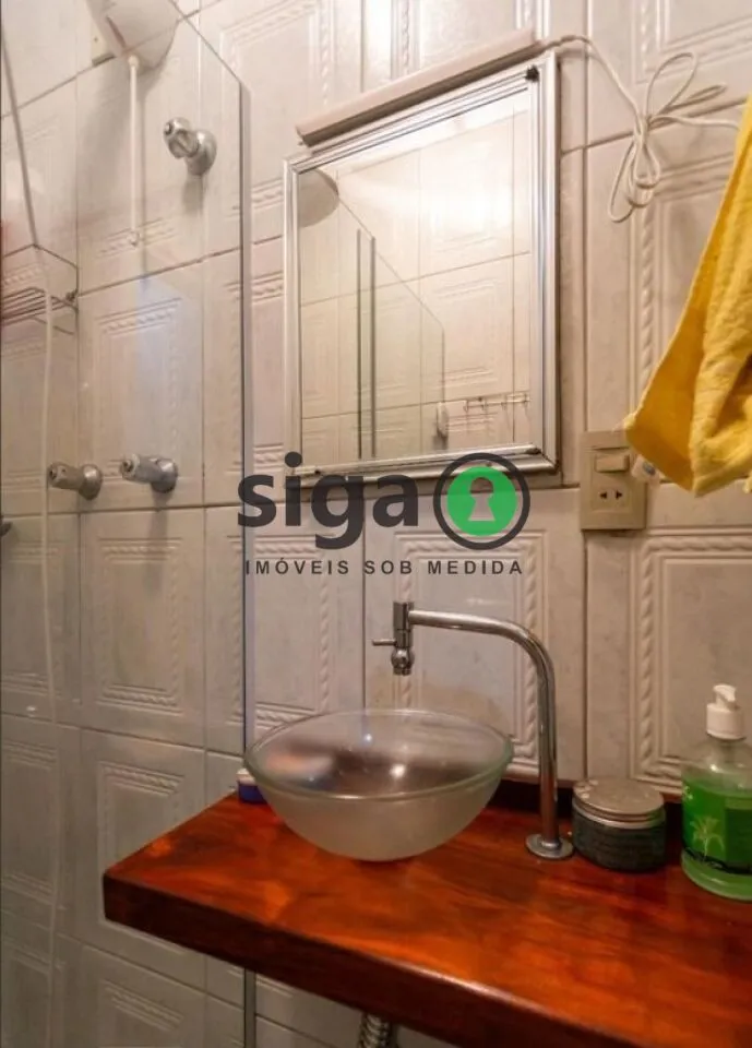 Imagem Casa com 3 Quartos, Suíte, Quintal e 2 Vagas em Região Residencial Tranquila
